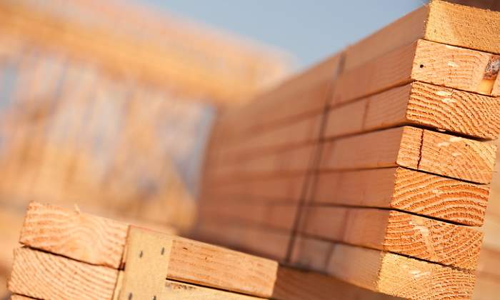 ¿Qué está pasando con la madera? Su precio sube un 400% desde el mínimo de 2020